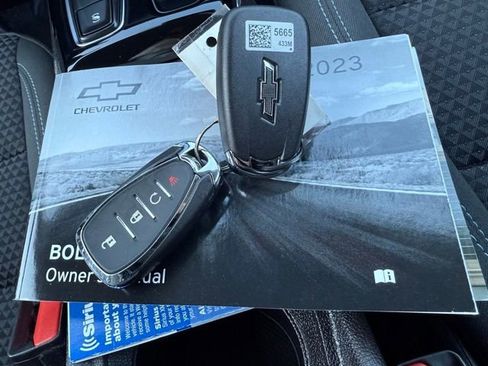 Used 2023 Chevrolet Bolt EUV LT image 22