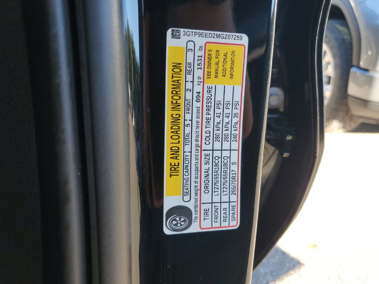 Used 2021 GMC Sierra 1500 AT4 w/ AT4 Premium Package AWD/4WD image 33