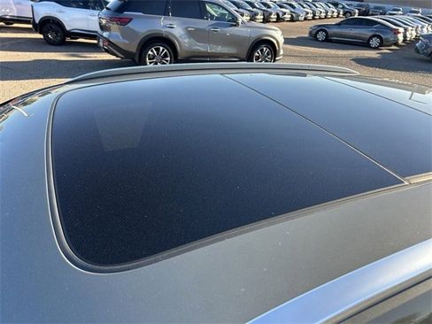 Used 2020 Audi Q3 2.0T Premium w/ Convenience Package image 34