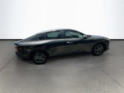 New 2026 Kia K4 FWD image 8