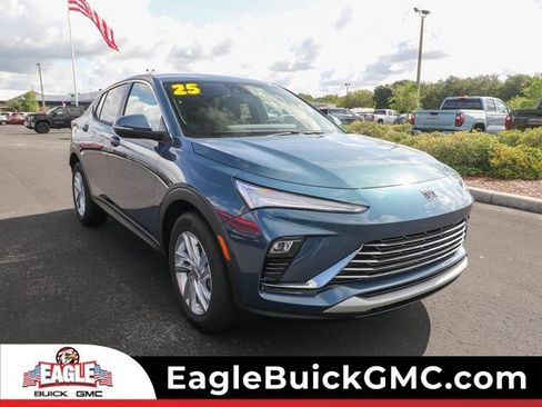 New 2025 Buick Envista Preferred w/ Convenience II Package image 1