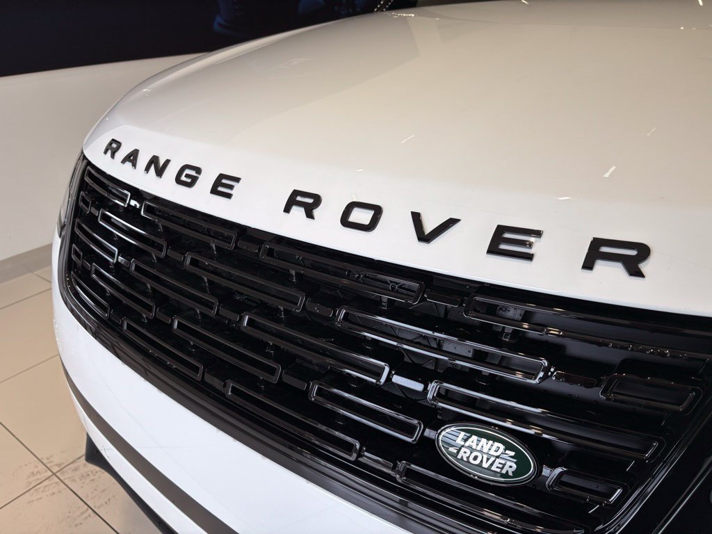 New 2026 Land Rover Range Rover Velar S AWD/4WD image 6