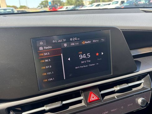 Used 2026 Kia Niro LX FWD image 20