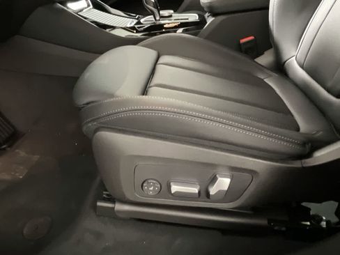 Used 2023 BMW X3 xDrive30i w/ Premium Package AWD/4WD image 10