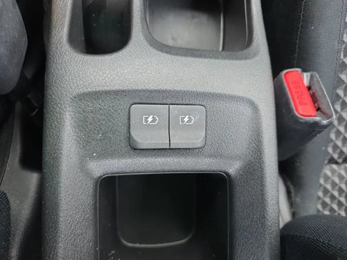 Used 2024 Nissan Versa S w/ S Plus Package FWD image 30