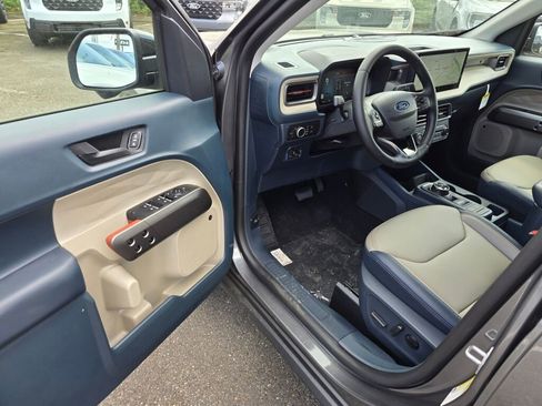 New 2026 Ford Maverick Lariat w/ 4K Tow Package AWD/4WD image 18