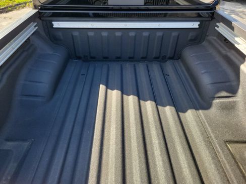 New 2026 Nissan Frontier PRO-4X w/ Pro Premium Package AWD/4WD image 10