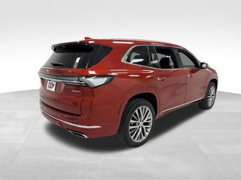 Certified 2025 Buick Enclave Avenir w/ Super Cruise Package AWD/4WD image 5