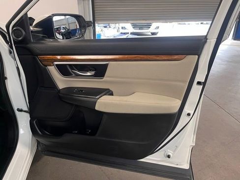Used 2018 Honda CR-V EX image 12