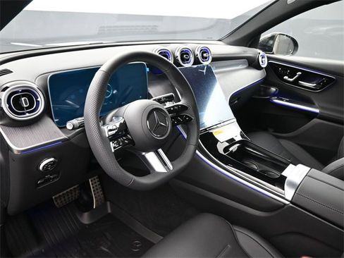 New 2026 Mercedes-Benz GLC 300 4MATIC image 2