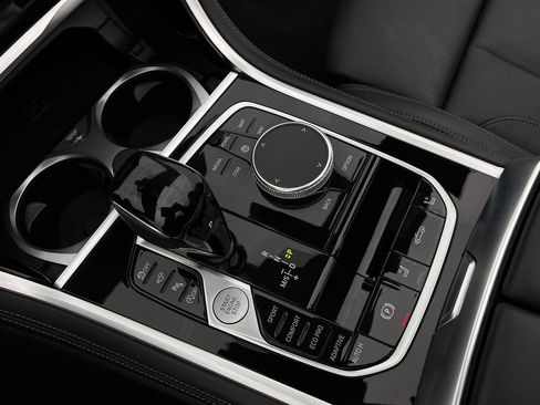 Certified 2024 BMW M850i xDrive Convertible w/ M Carbon Exterior Package image 21