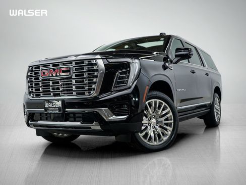 Used 2025 GMC Yukon XL Denali w/ Sun & Power Step Package AWD/4WD image 1