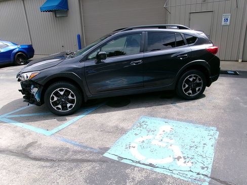Used 2019 Subaru Crosstrek 2.0i Premium w/ Popular Package #2 AWD/4WD image 4