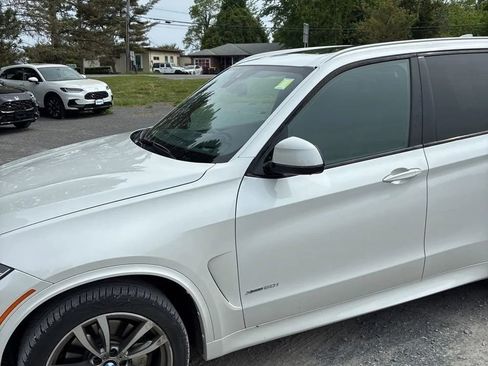 Used 2015 BMW X5 xDrive50i AWD/4WD image 2