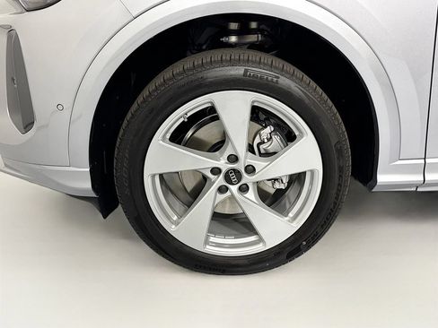 Used 2026 Audi Q5 Premium Plus AWD/4WD image 32