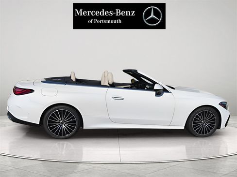 New 2026 Mercedes-Benz CLE 300 4MATIC Cabriolet image 9