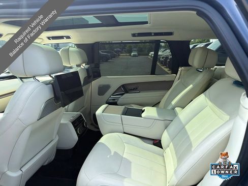 Used 2025 Land Rover Range Rover Long Wheelbase Autobiography AWD/4WD image 9