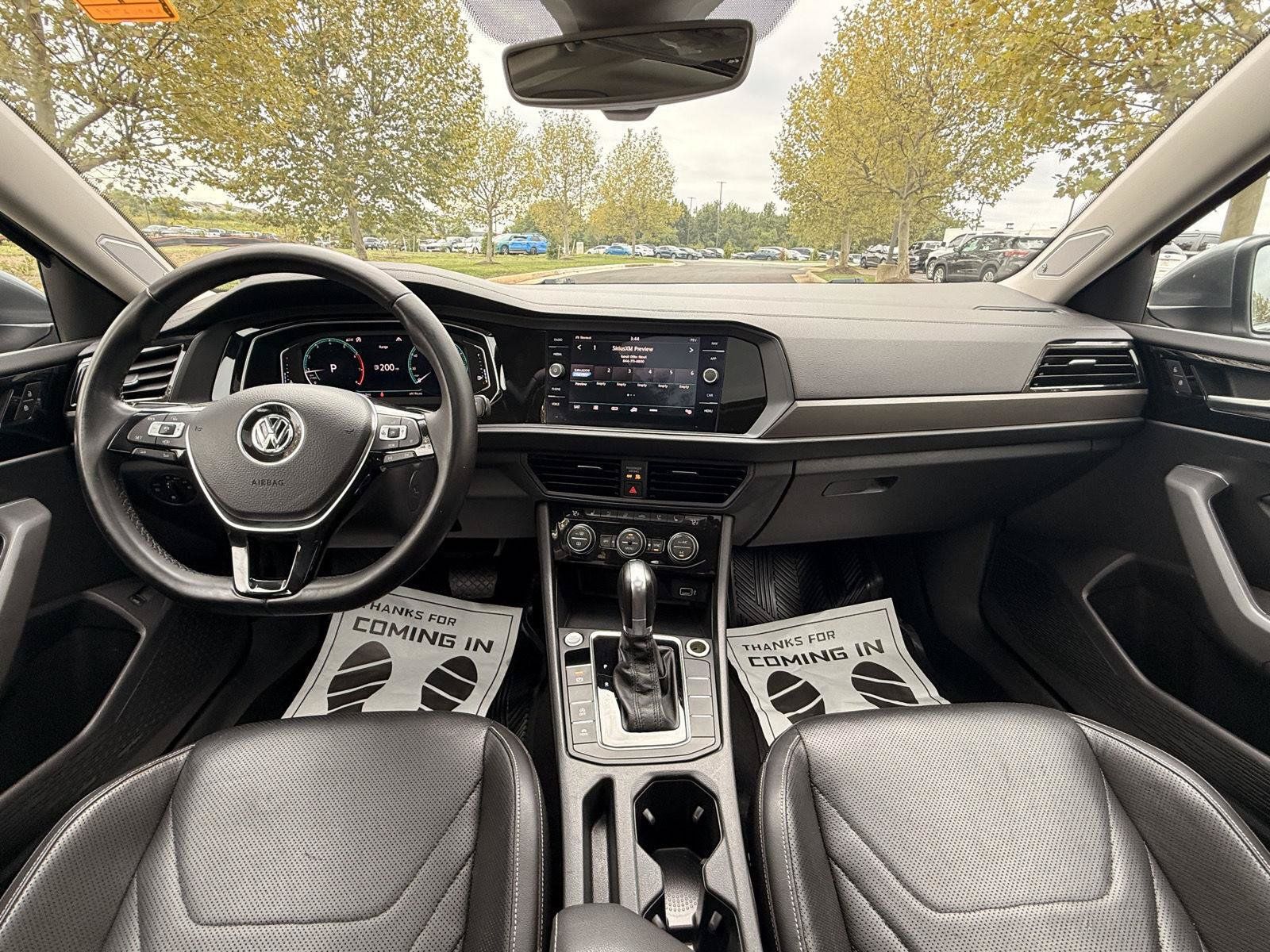 Used 2019 Volkswagen Jetta SEL Premium FWD image 21
