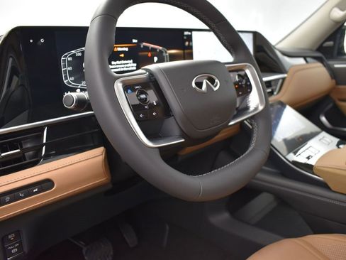 New 2026 INFINITI QX80 Luxe w/ Cargo Package image 12