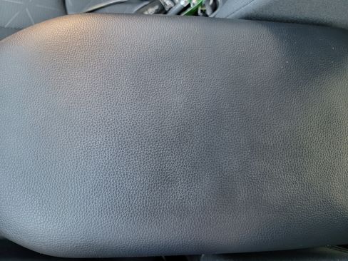 Used 2022 Toyota RAV4 XLE image 26