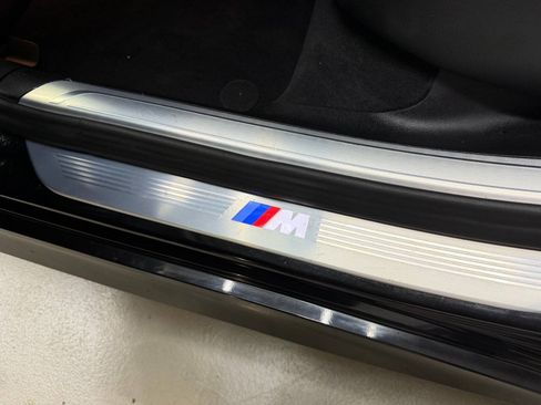 Used 2020 BMW 740i xDrive w/ M Sport Package AWD/4WD image 30