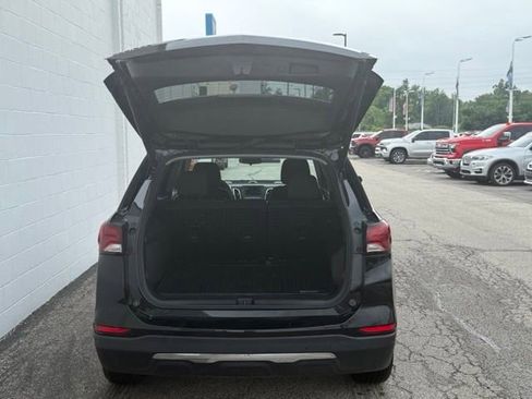 Certified 2024 Chevrolet Equinox LT w/ LPO, Floor Liner Package FWD image 7
