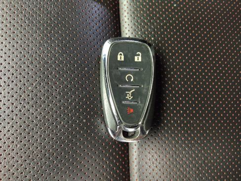 Used 2020 Chevrolet Blazer RS w/ LPO, Floor Liner Package image 32