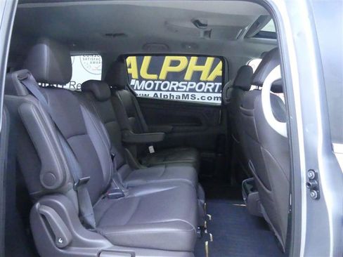 Used 2021 Honda Odyssey Touring image 23