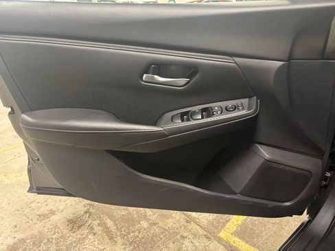 Used 2025 Nissan Sentra SV image 20