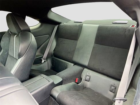 Used 2025 Toyota GR86 Premium image 23