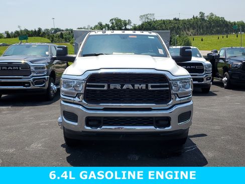 New 2024 RAM 3500 Tradesman image 2