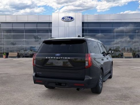 New 2026 Ford Expedition Active AWD/4WD image 8
