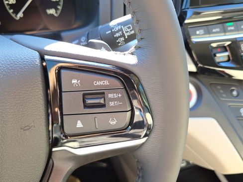 Certified 2025 Honda Odyssey EX-L image 22