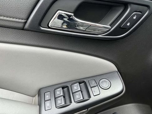 Certified 2019 Chevrolet Tahoe LT AWD/4WD image 16
