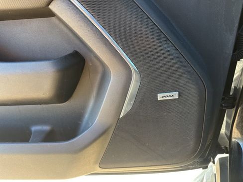 Used 2021 GMC Yukon SLT w/ SLT Luxury Plus Package image 11