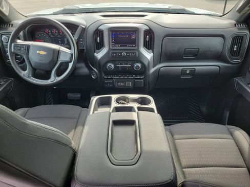 Used 2024 Chevrolet Silverado 2500 Custom w/ Custom Value Package AWD/4WD image 15