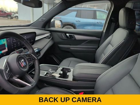 Used 2025 Buick Enclave Preferred image 15