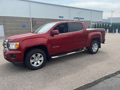 Used 2015 GMC Canyon SLE AWD/4WD image 3