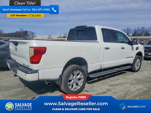 Used 2017 Nissan Titan SL image 4