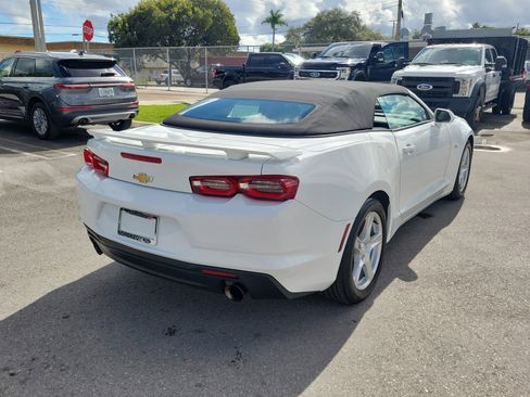 Used 2023 Chevrolet Camaro LT image 10
