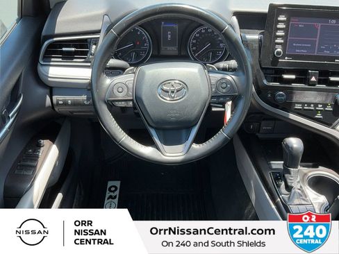 Used 2023 Toyota Camry SE FWD image 14