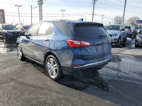 Used 2019 Chevrolet Equinox Premier image 2