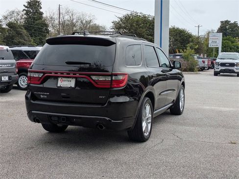 Used 2024 Dodge Durango GT image 3