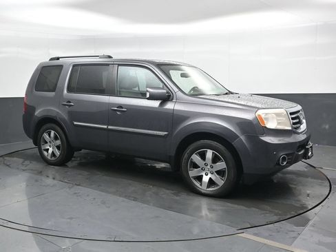 Used 2015 Honda Pilot Touring image 1