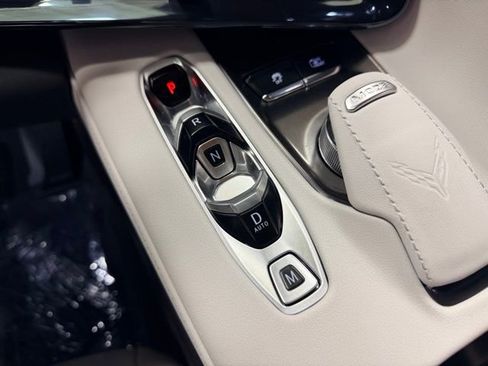 Certified 2025 Chevrolet Corvette Stingray Preferred Cpe w/ Z51 Performance Package image 19