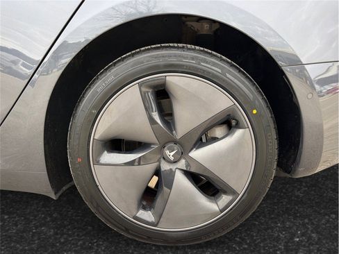 Used 2019 Tesla Model 3 Long Range image 14