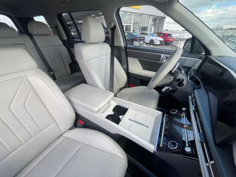 Used 2025 Hyundai Santa Fe SEL image 36