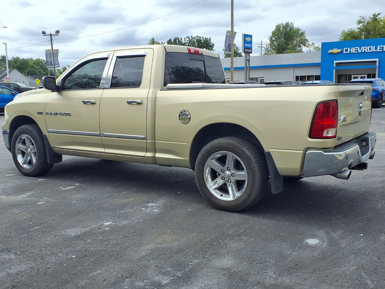 Used 2011 RAM 1500 Big Horn RWD image 4