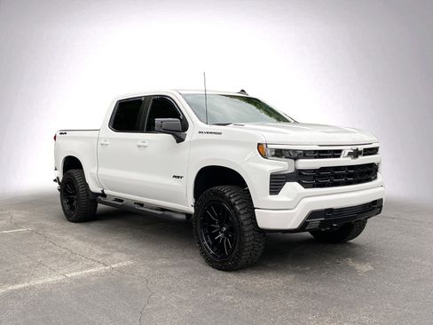 Used 2025 Chevrolet Silverado 1500 RST w/ Dark Appearance Package AWD/4WD image 2