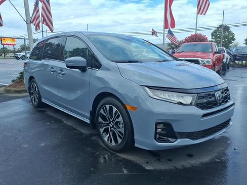 Used 2025 Honda Odyssey Elite image 1